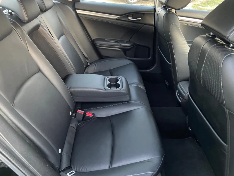 Honda Civic 1.5i NAVI Камера Шибидах Швейцария, снимка 14 - Автомобили и джипове - 52266773