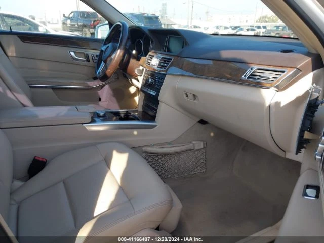 Mercedes-Benz E 350 2015 MERCEDES-BENZ E 350, снимка 7 - Автомобили и джипове - 48614787