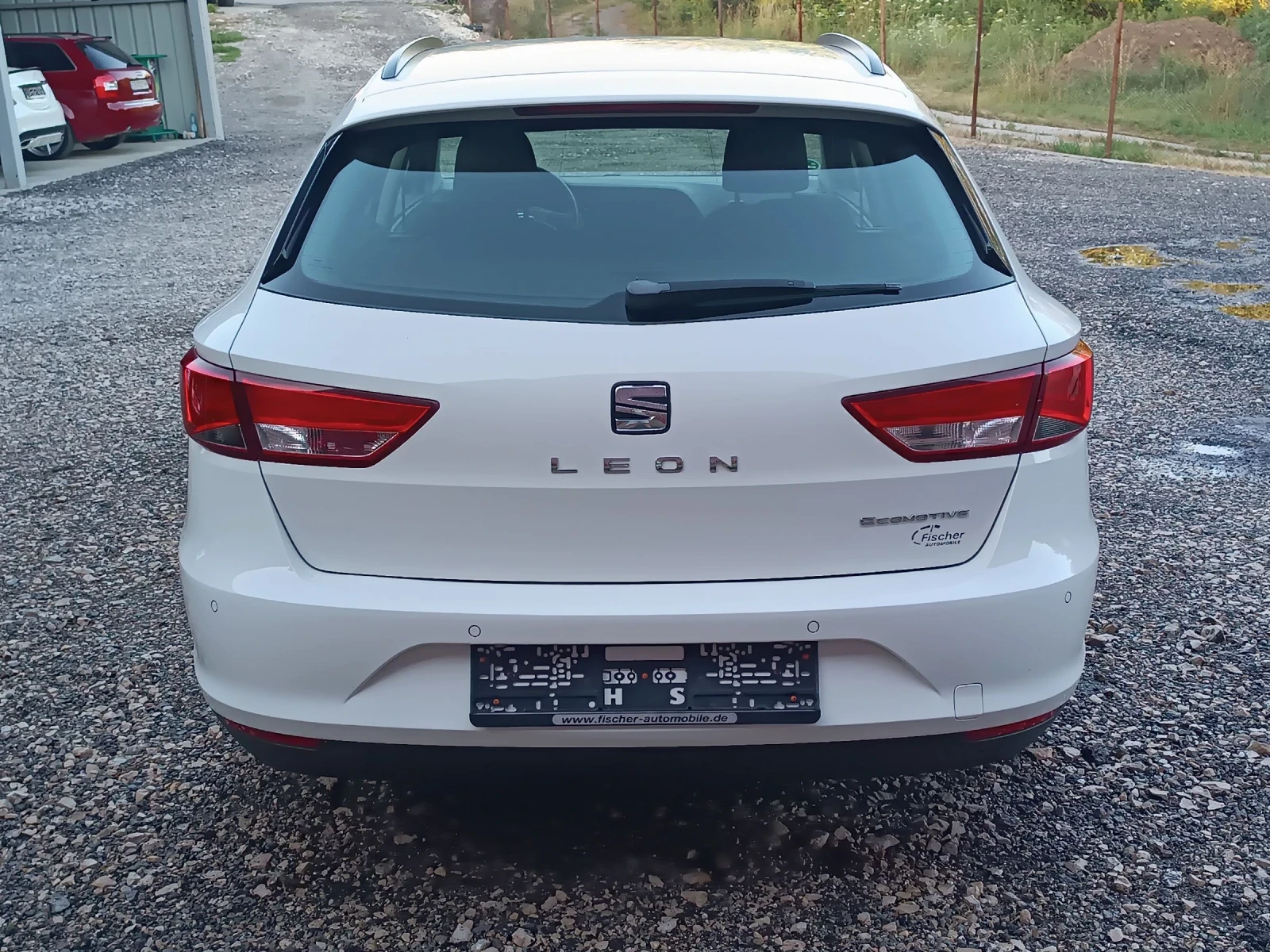 Seat Leon 1.6tdi - изображение 6