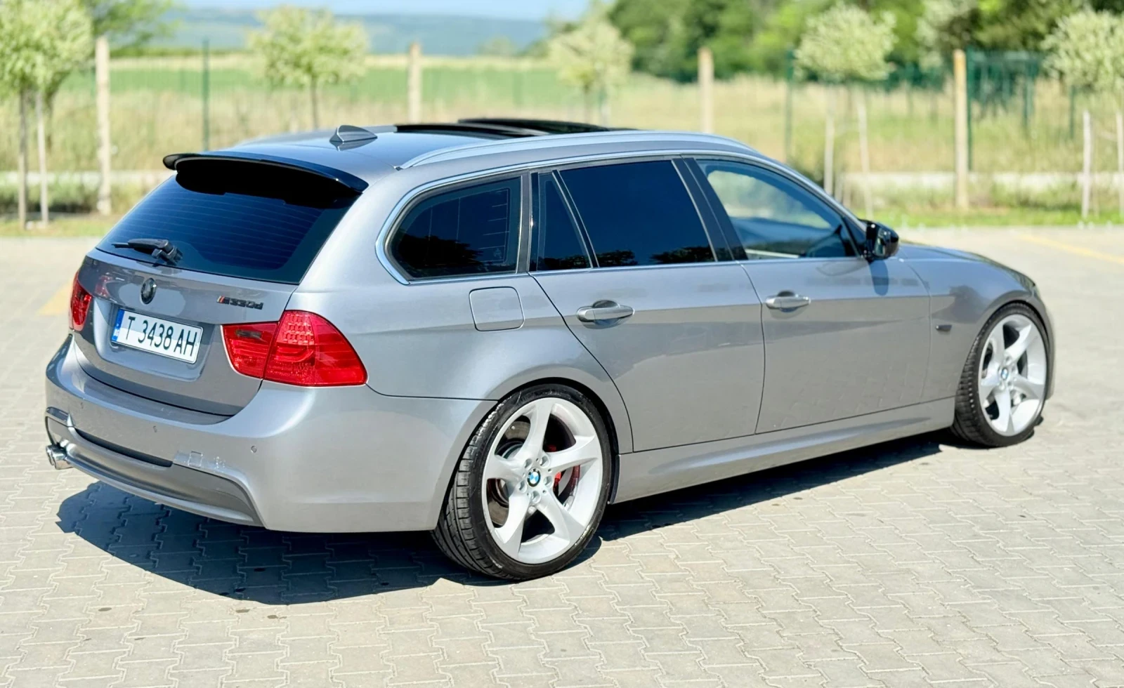 BMW 330 310к.с. - изображение 5