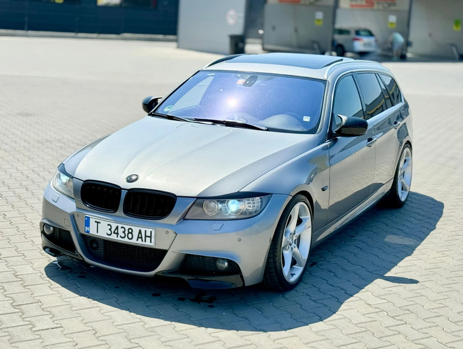 BMW 330 310к.с. - изображение 7