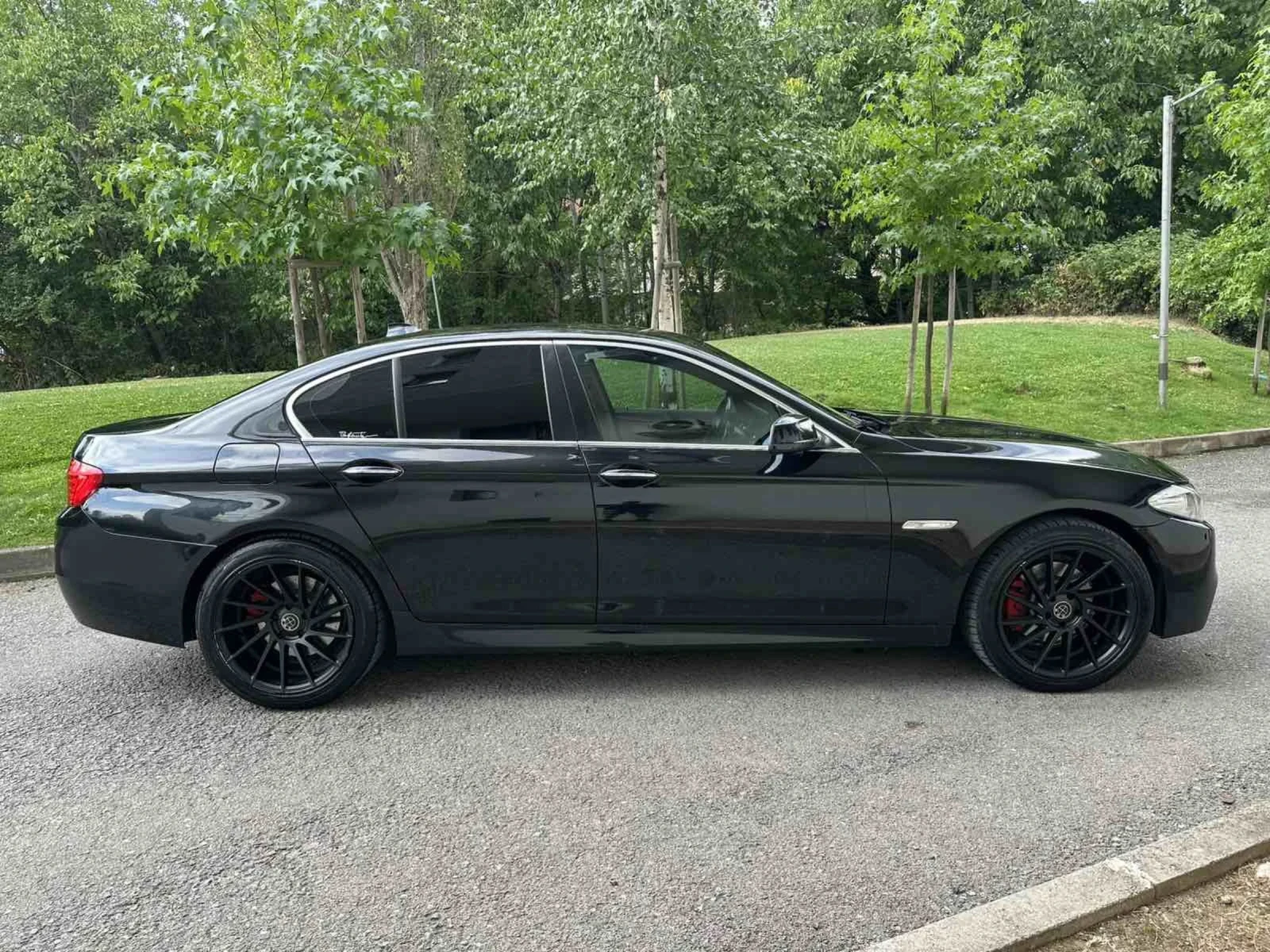 BMW 520 d / M-OPTIC / ПОДГРЕВ / РЕГИСТРИРАН - изображение 8