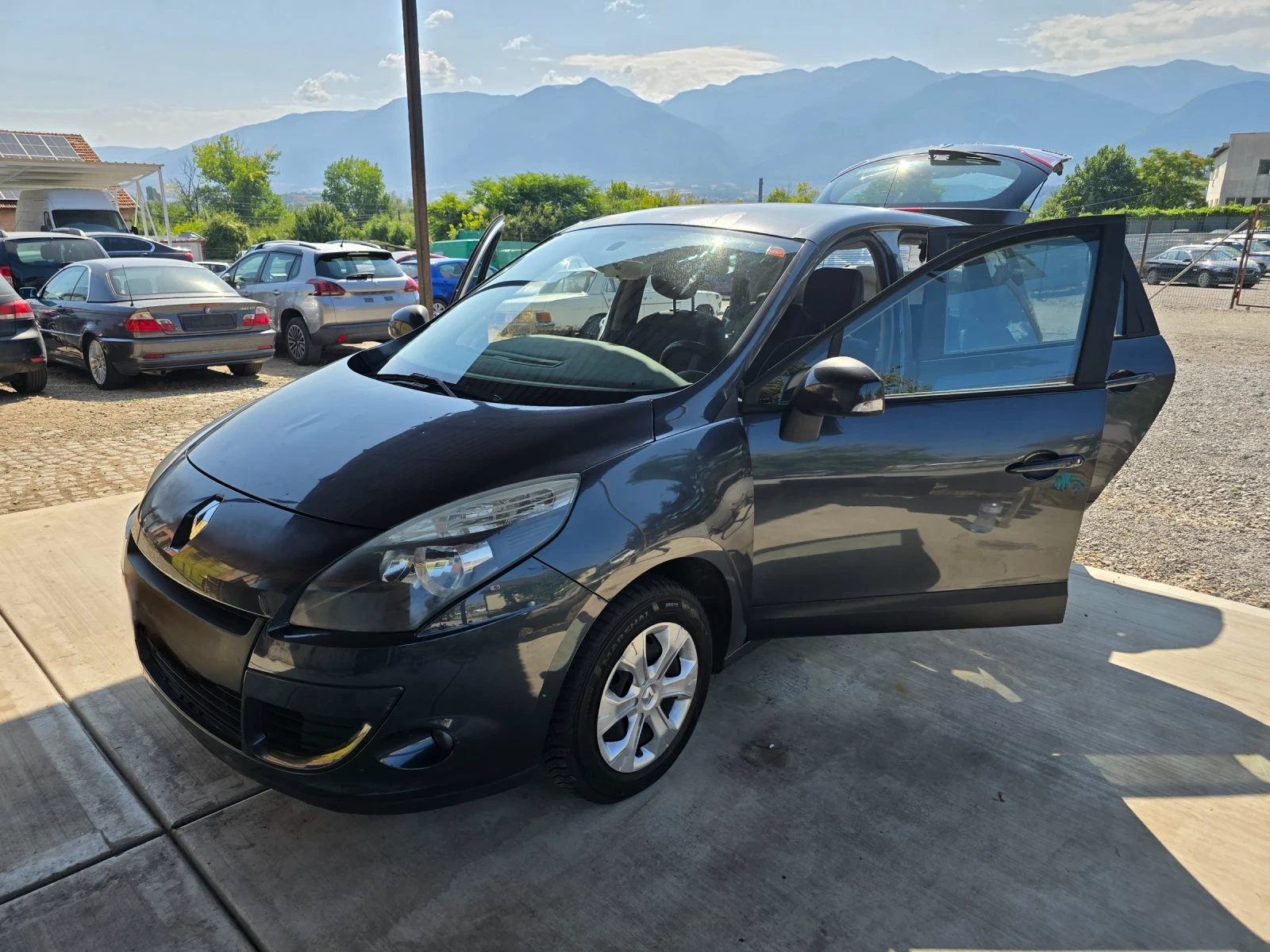 Renault Scenic 1.6 16v X-Mod Facelift - изображение 3