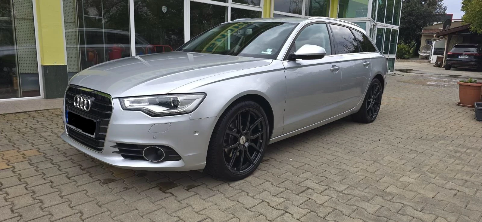 Audi A6 Avant 3.0TDI Quattro S-tronic - изображение 2