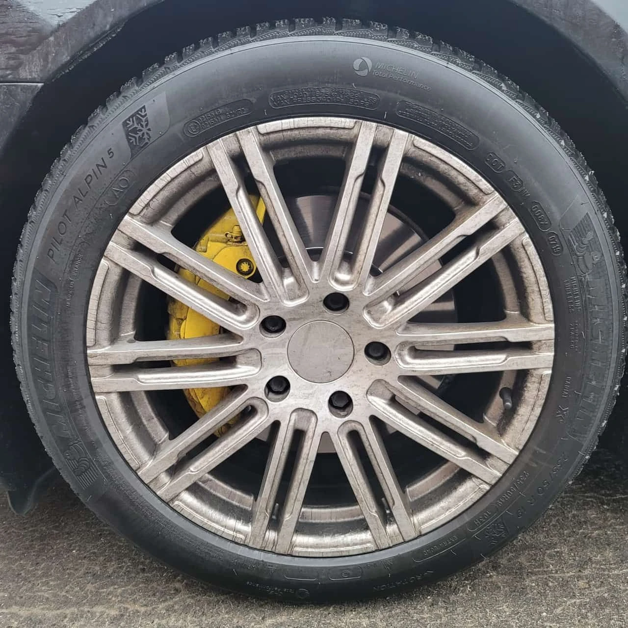 Porsche Panamera  4 AWD /CARFAX / ГУМИ С ДЖАНТИ , снимка 15 - Автомобили и джипове - 53744368