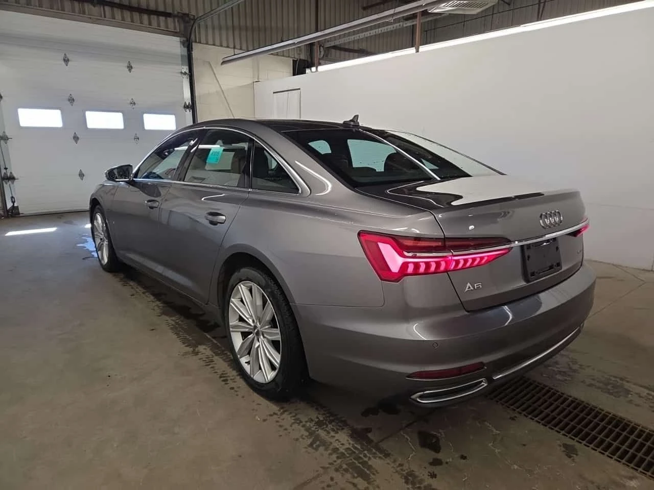 Audi A6 * PROGRESSIV * CARFAX * ЦЕНА ДО БГ, снимка 5 - Автомобили и джипове - 54070975