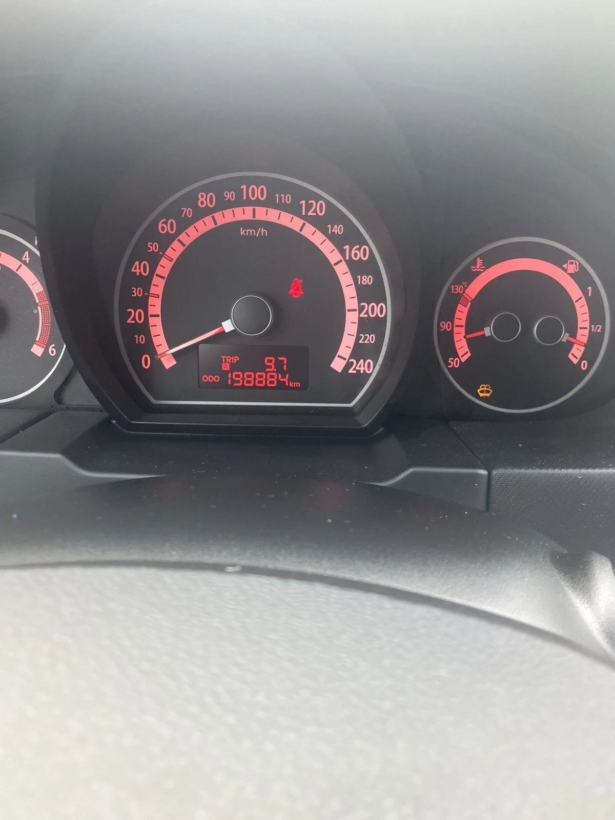 Kia Ceed 1.6 CRDI FACELIFT , снимка 10 - Автомобили и джипове - 54160684