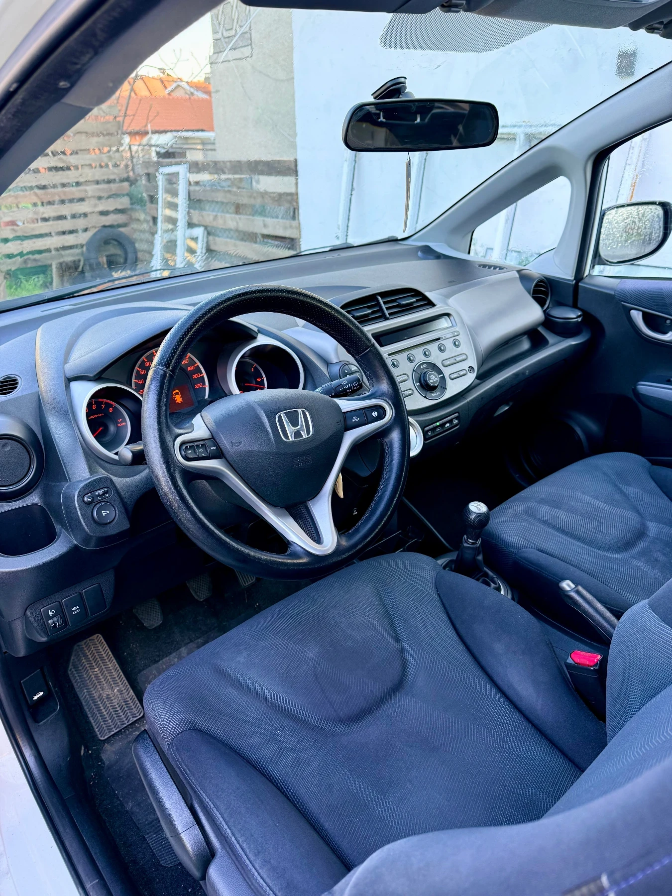 Honda Jazz, снимка 8 - Автомобили и джипове - 54248433