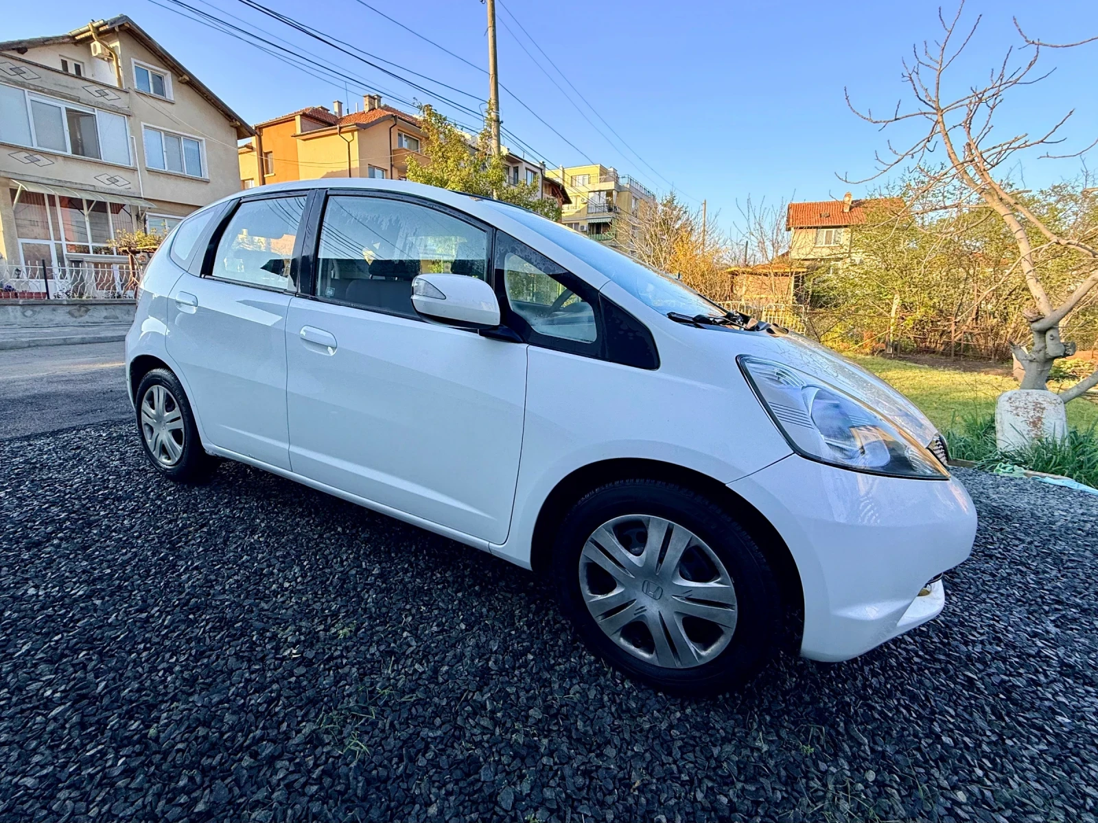 Honda Jazz, снимка 4 - Автомобили и джипове - 54248433