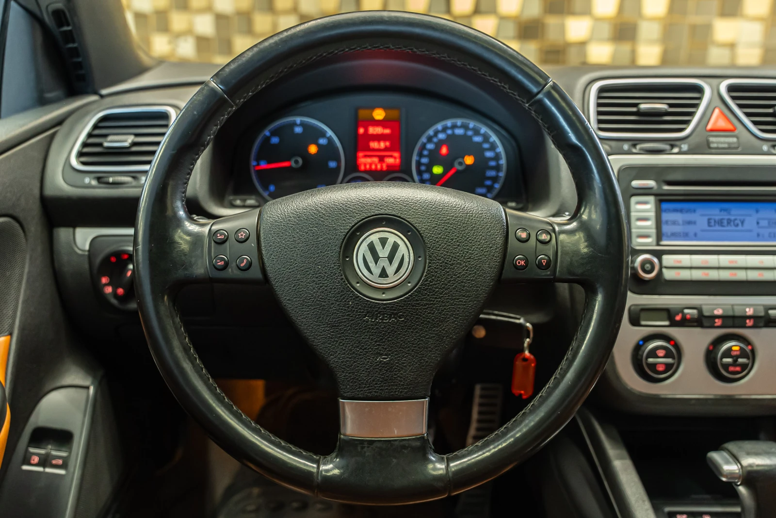 VW Eos 2.0 TDI, снимка 11 - Автомобили и джипове - 54409841