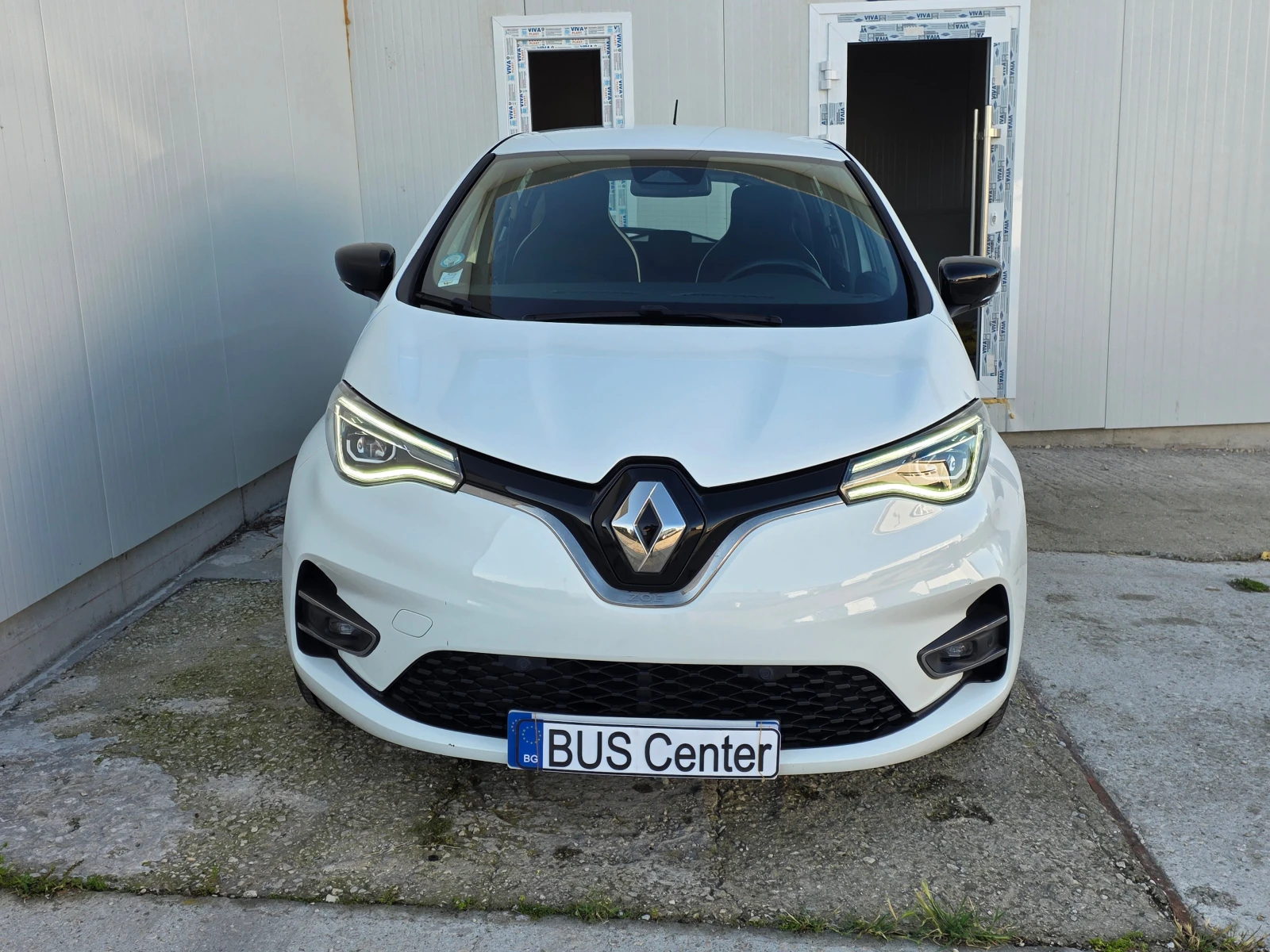 Renault Zoe 52Kwh CCS 2бр., снимка 2 - Автомобили и джипове - 54812650