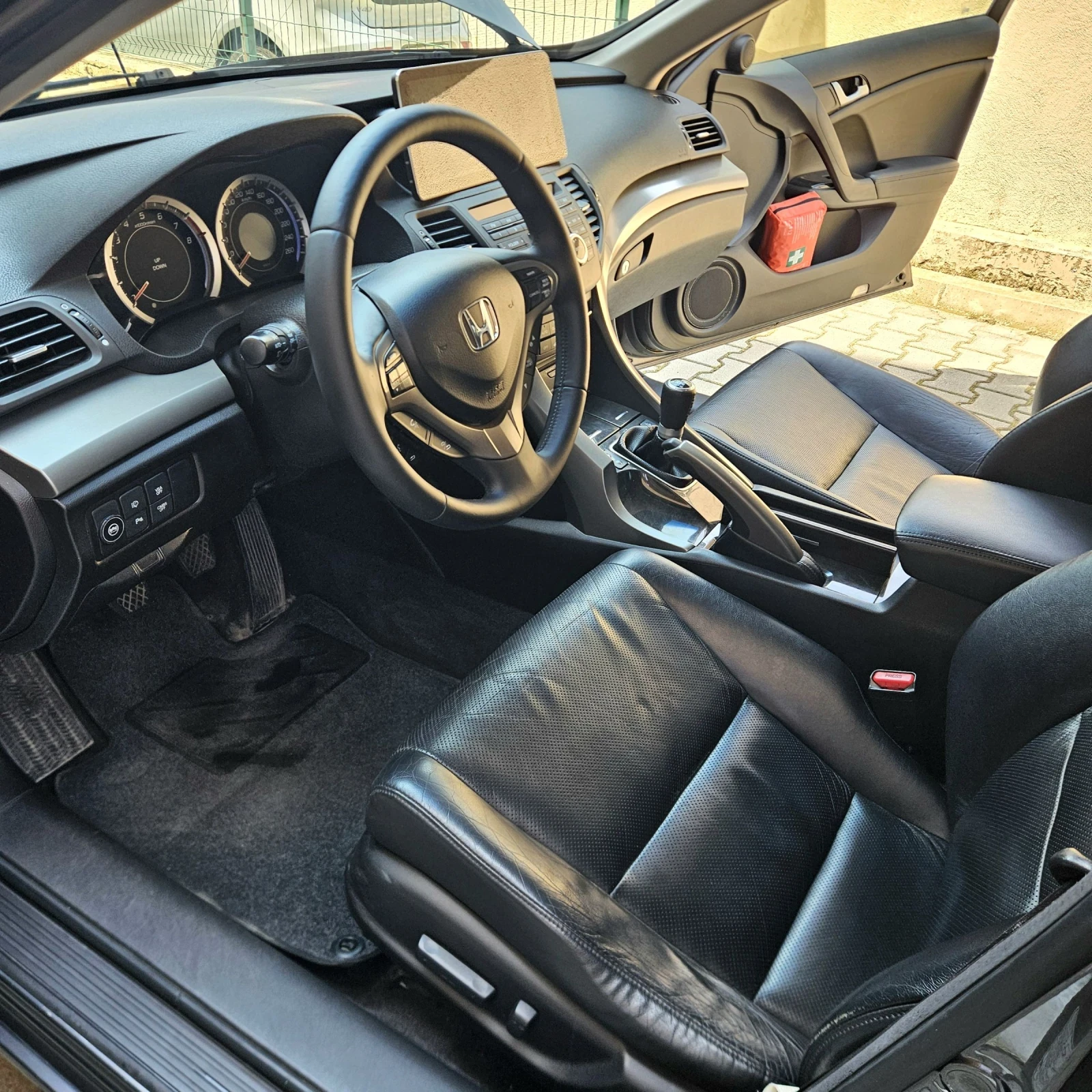 Honda Accord, снимка 7 - Автомобили и джипове - 54817807