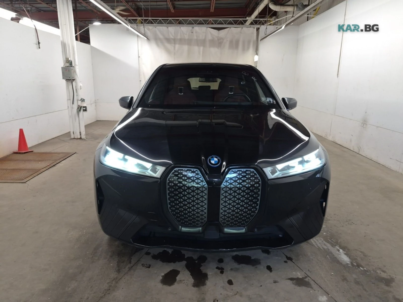 BMW iX XDRIVE50 * AвтоКредит * (ЦЕНА ДО БГ)