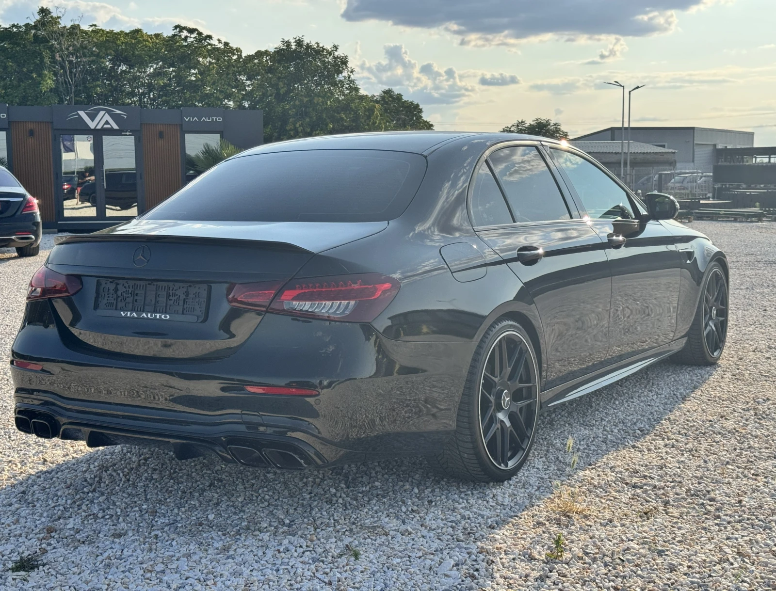Mercedes-Benz E 220 FACE 63 AMG AMBIENT CARBON ACTIVE SOUND | Mobile.bg � ����������� 3