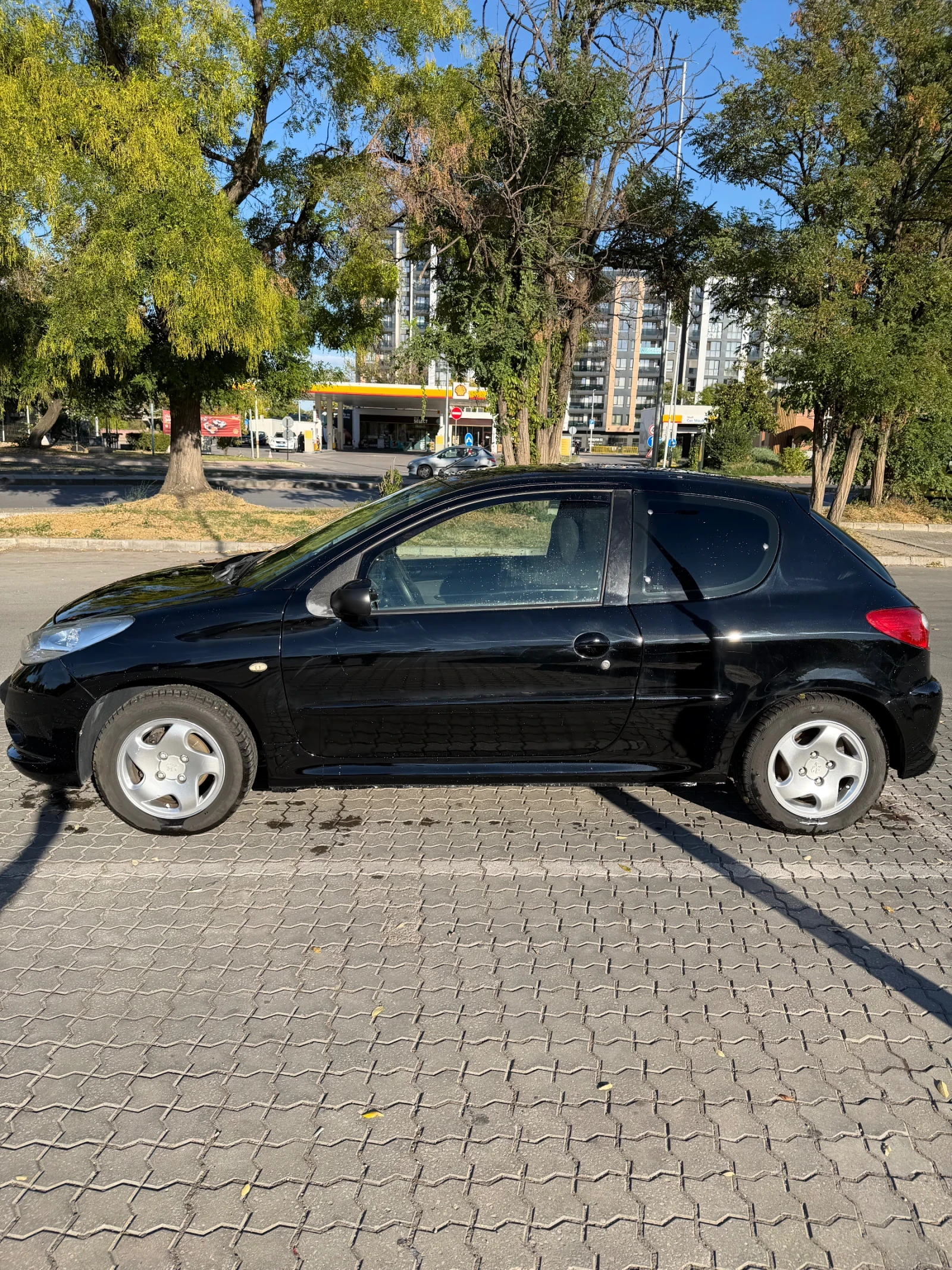 Peugeot 206 206 плюс, снимка 4 - Автомобили и джипове - 56330025