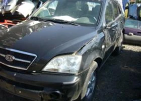Kia Sorento 2.5 CRDI.na4asti, снимка 1