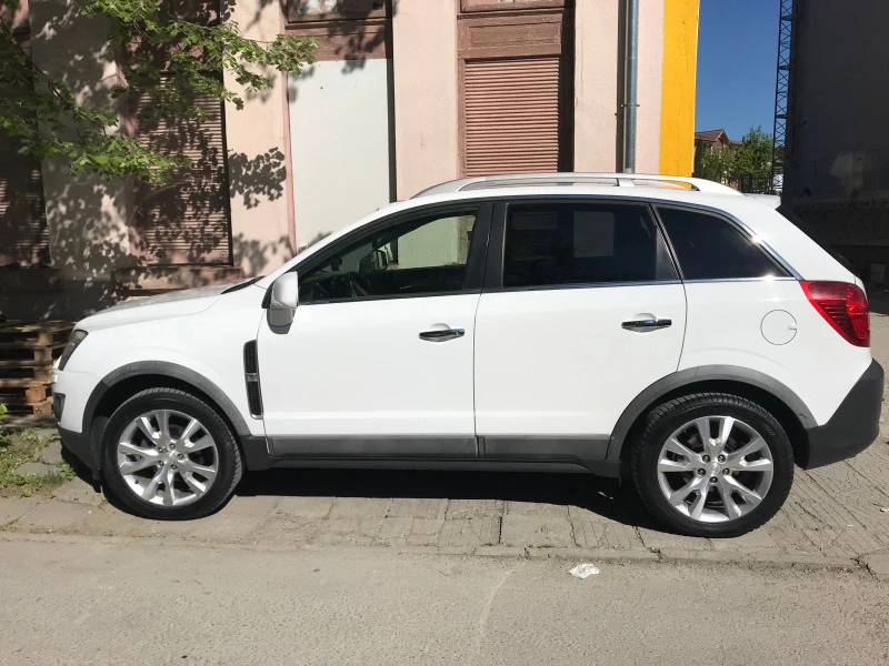 Opel Antara, снимка 4 - Автомобили и джипове - 47164759