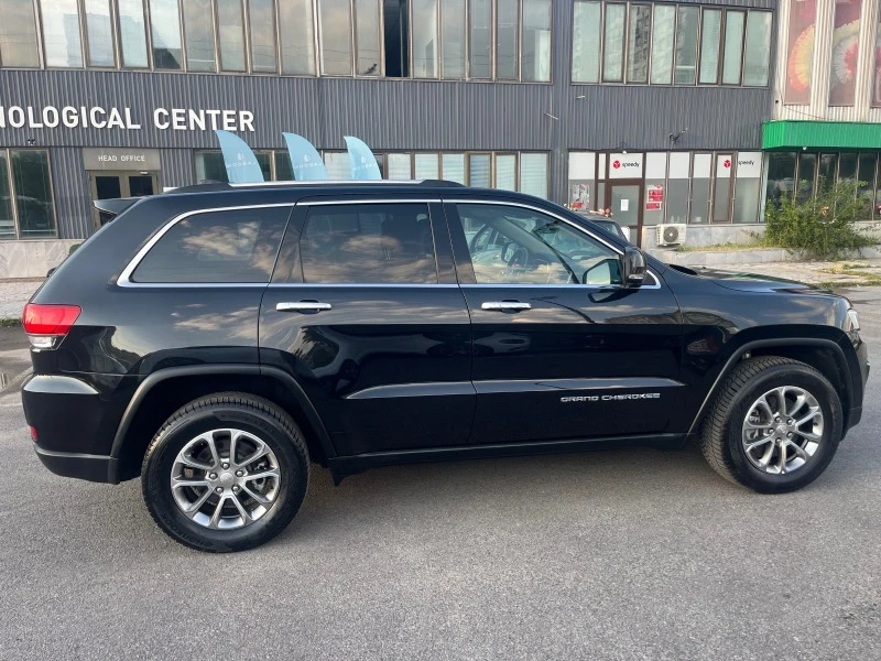 Jeep Grand cherokee 3.0 CRDI FACELIFT  ITALY , снимка 8 - Автомобили и джипове - 46248454