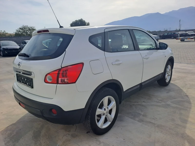 Nissan Qashqai 1, 6 Benz Gaz panorama, снимка 6 - Автомобили и джипове - 47115249