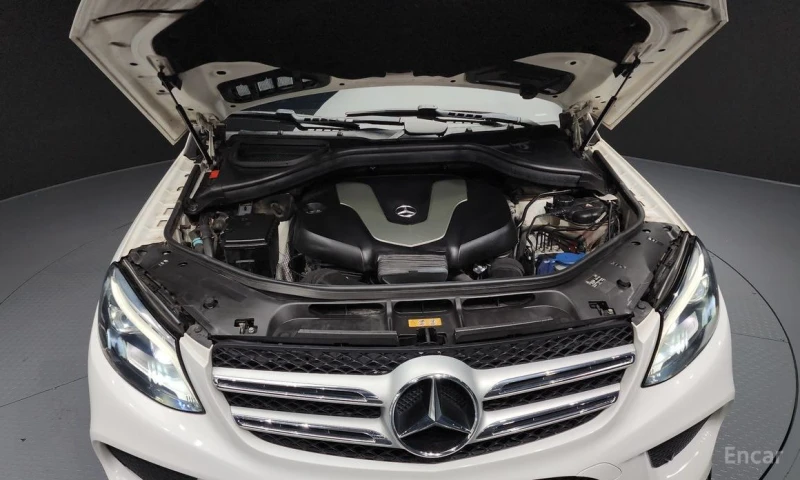 Mercedes-Benz GLE 350, снимка 6 - Автомобили и джипове - 53112265