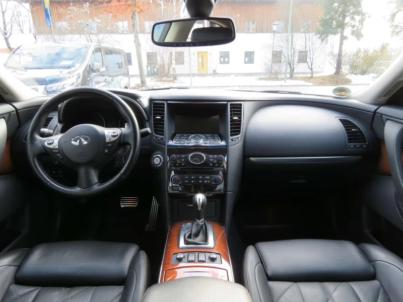 Infiniti Fx 50 S, снимка 8 - Автомобили и джипове - 53185655