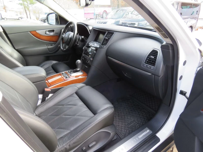 Infiniti Fx 50 S, снимка 7 - Автомобили и джипове - 53185655