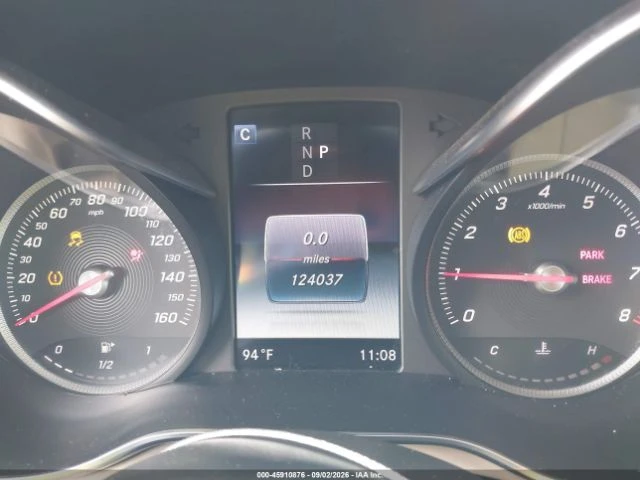 Mercedes-Benz GLC 300 * CARFAX * ОПЦИЯ ЗА ФИНАНСИРАНЕ * , снимка 7 - Автомобили и джипове - 56021700