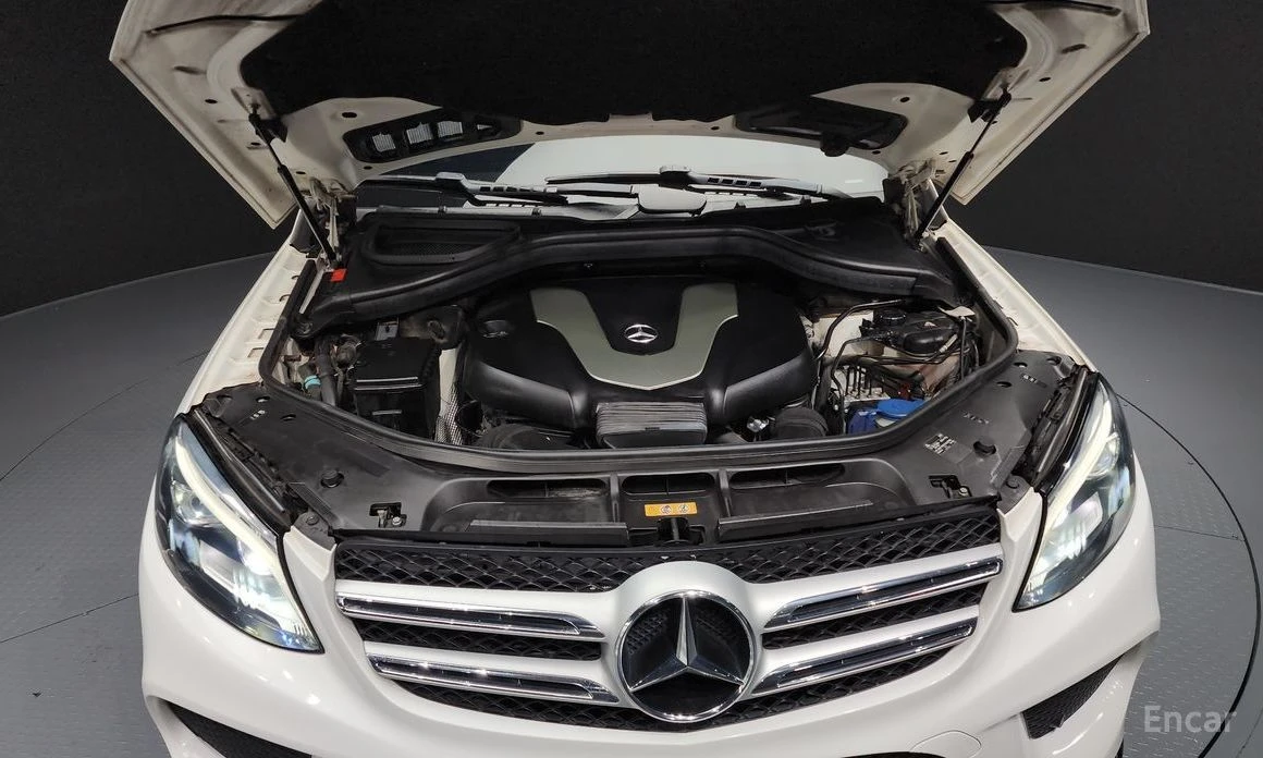 Mercedes-Benz GLE 350  - изображение 6