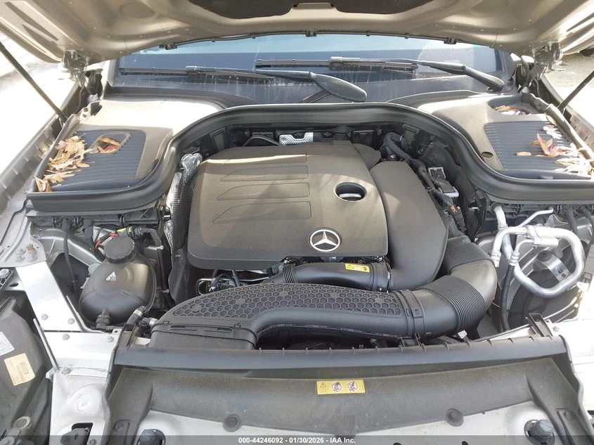 Mercedes-Benz GLC 300 2l 4Matic, снимка 10 - Автомобили и джипове - 53965126