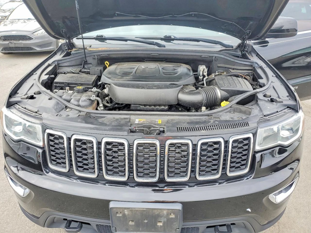 Jeep Grand cherokee 3.6l Laredo, снимка 12 - Автомобили и джипове - 54323162
