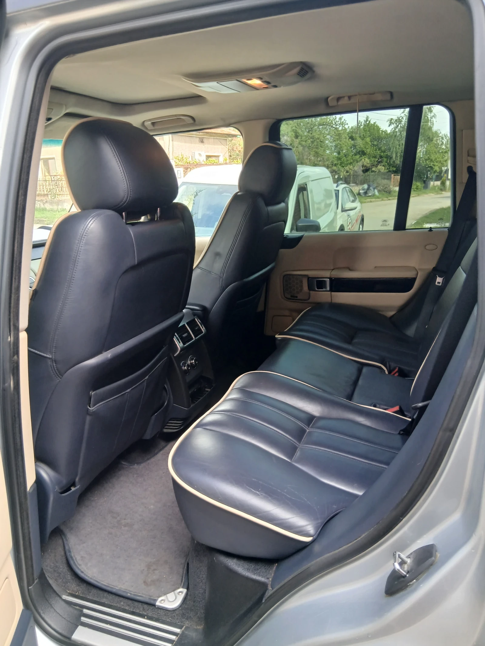 Land Rover Range rover 3.6 tdv8 HSE, снимка 14 - Автомобили и джипове - 54495812