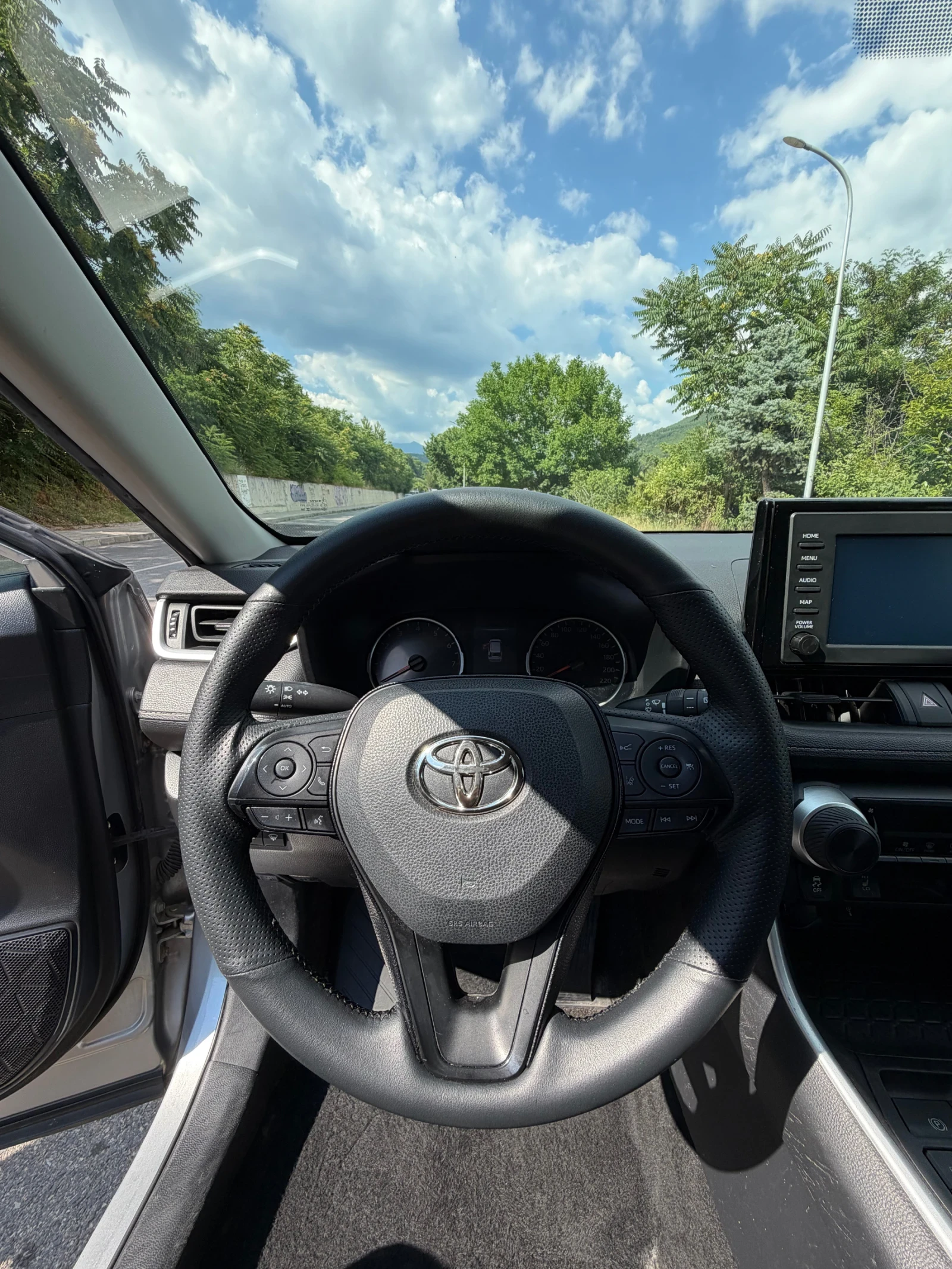 Toyota Rav4, снимка 9 - Автомобили и джипове - 55072792