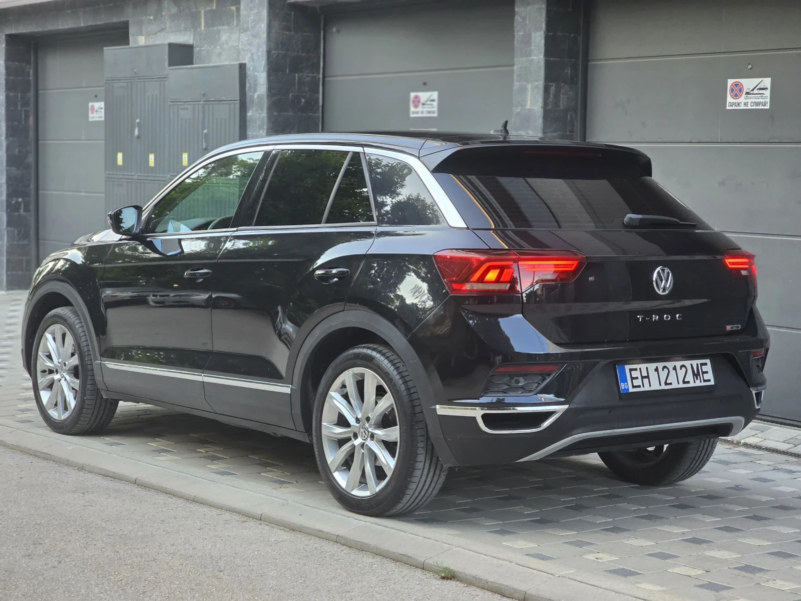 VW T-Roc 2.0TDI 4x4 Дигитал IQ Light KEYLESS , снимка 4 - Автомобили и джипове - 55193829