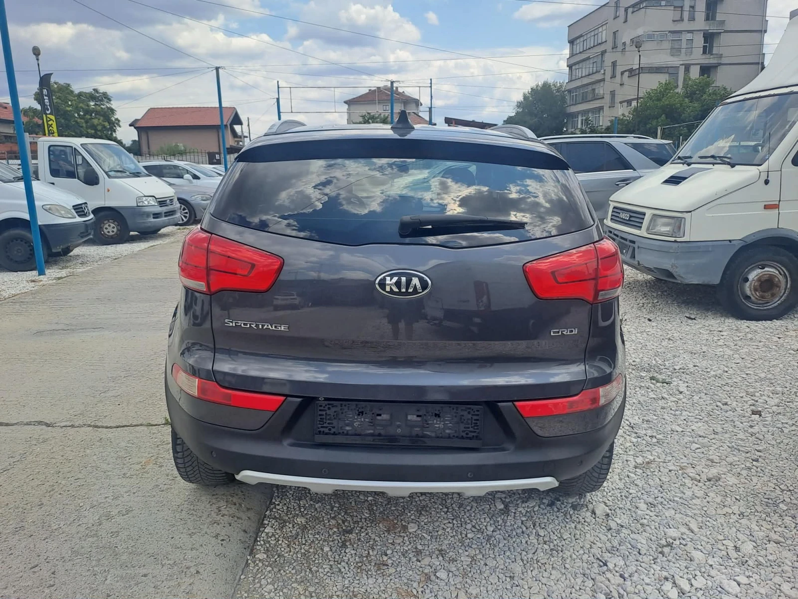 Kia Sportage, снимка 4 - Автомобили и джипове - 55405760