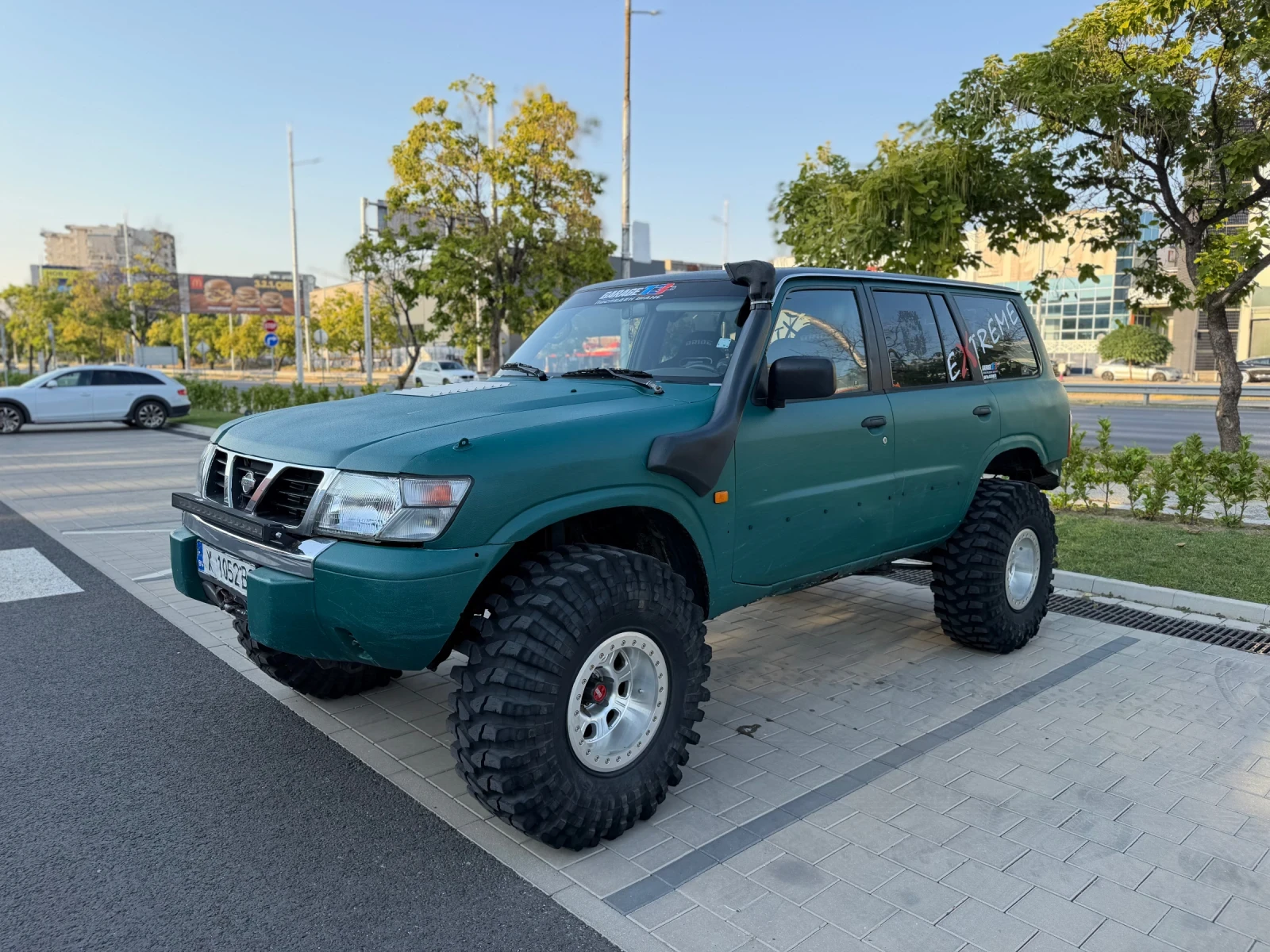 Nissan Patrol M57 400кс. Узаконен 