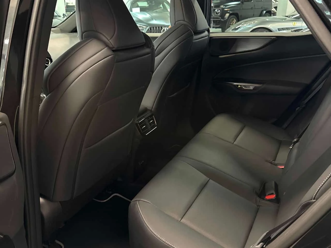 Lexus NX 350 / CARFAX / HUD / ��������� / ���� �� �������� | Mobile.bg � ����������� 11