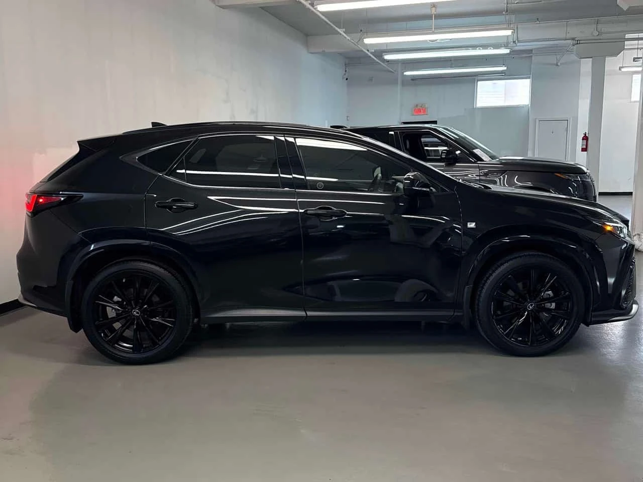Lexus NX 350 / CARFAX / HUD / ��������� / ���� �� �������� | Mobile.bg � ����������� 3