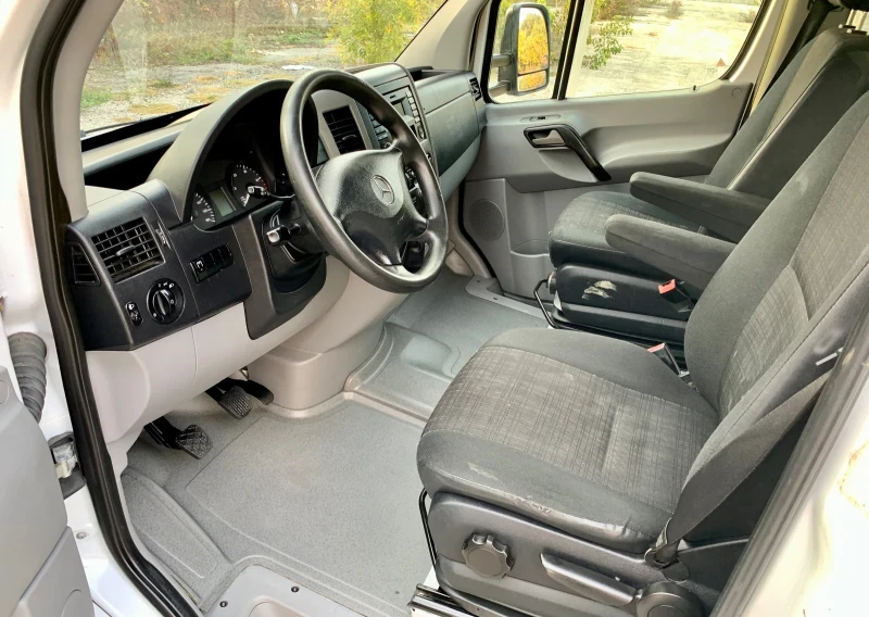 Mercedes-Benz Sprinter 4.30м. МЕЖДУОСИЕ* EURO 6* FACELIFT* ТОП СЪСТОЯНИЕ, снимка 12 - Бусове и автобуси - 52835448