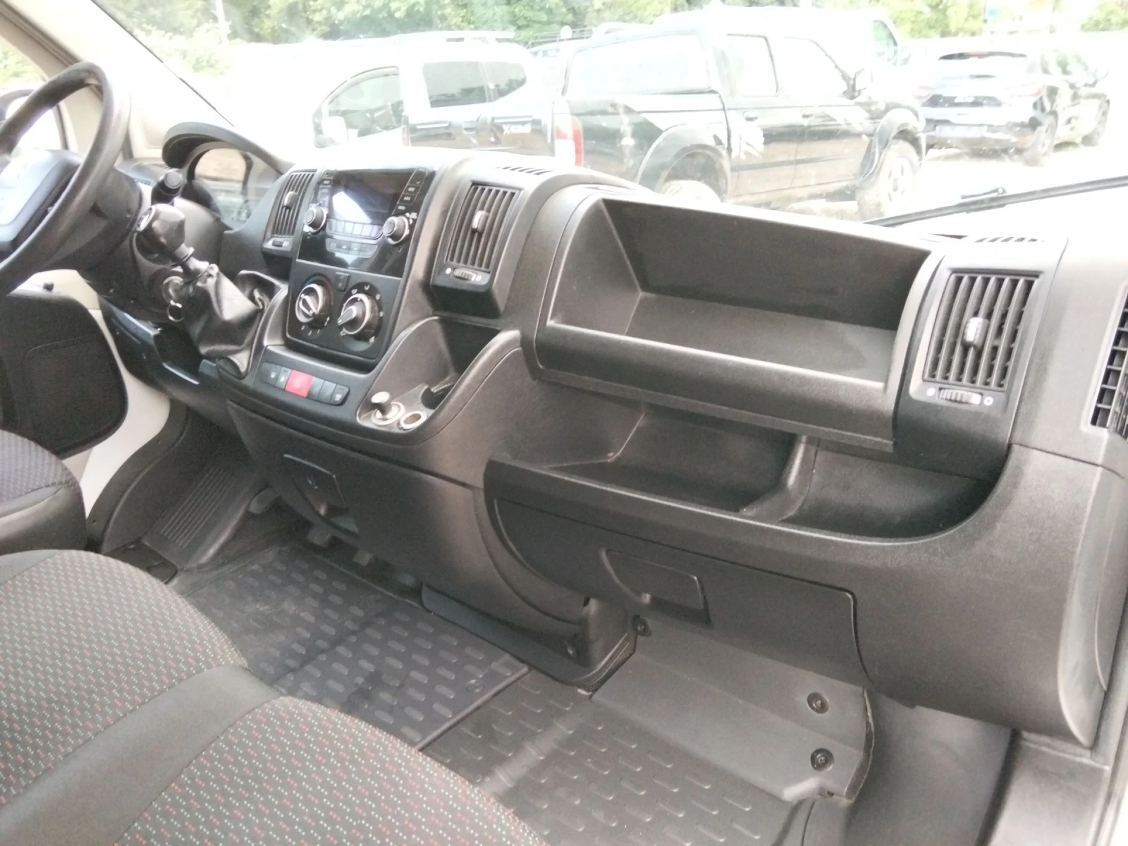 Citroen Jumper 2.2HDI/130к.с, снимка 10 - Бусове и автобуси - 54782280