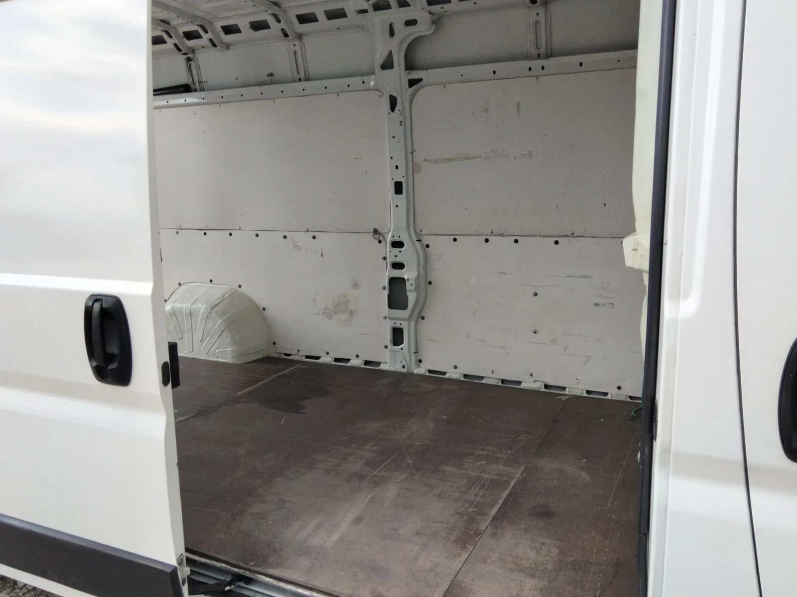 Citroen Jumper 2.2HDI/130к.с, снимка 8 - Бусове и автобуси - 54782280
