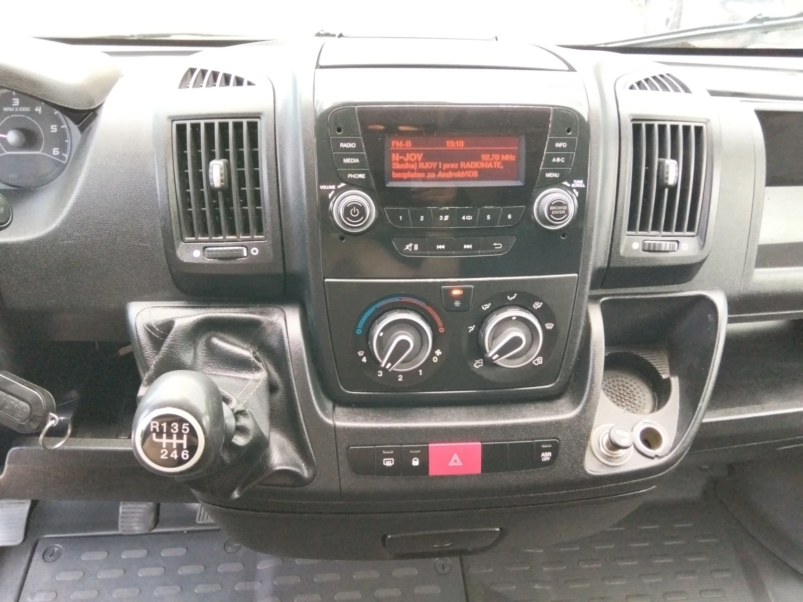 Citroen Jumper 2.2HDI/130к.с, снимка 12 - Бусове и автобуси - 54782280