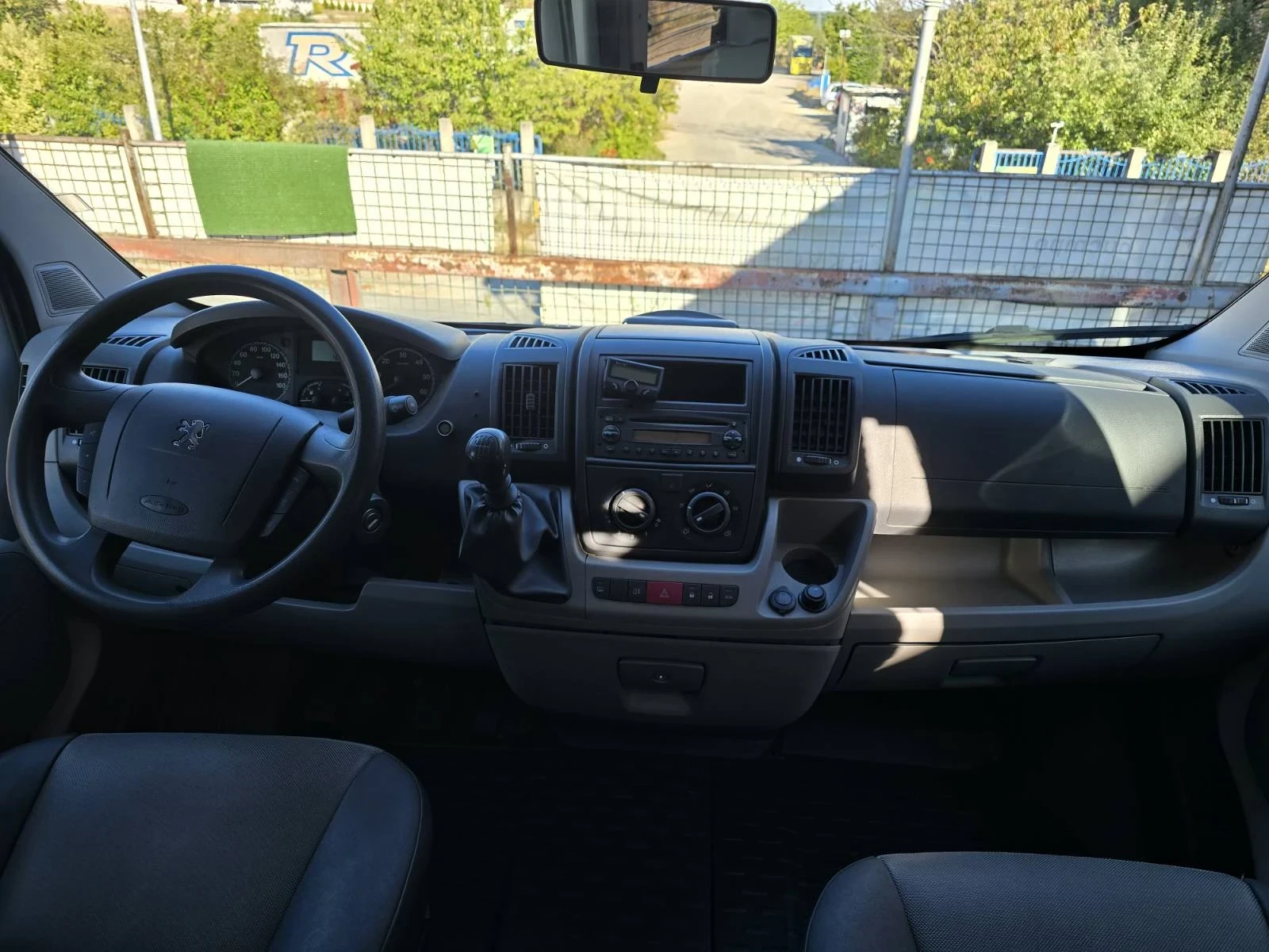 Peugeot Boxer, снимка 13 - Бусове и автобуси - 56251083