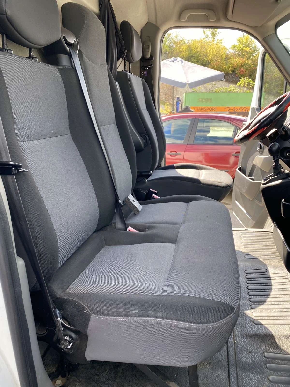 Renault Master, снимка 13 - Бусове и автобуси - 56298252