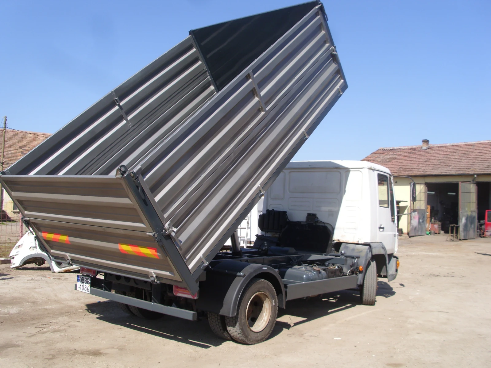 Man 8.163 самосвал, снимка 2 - Камиони - 53825095