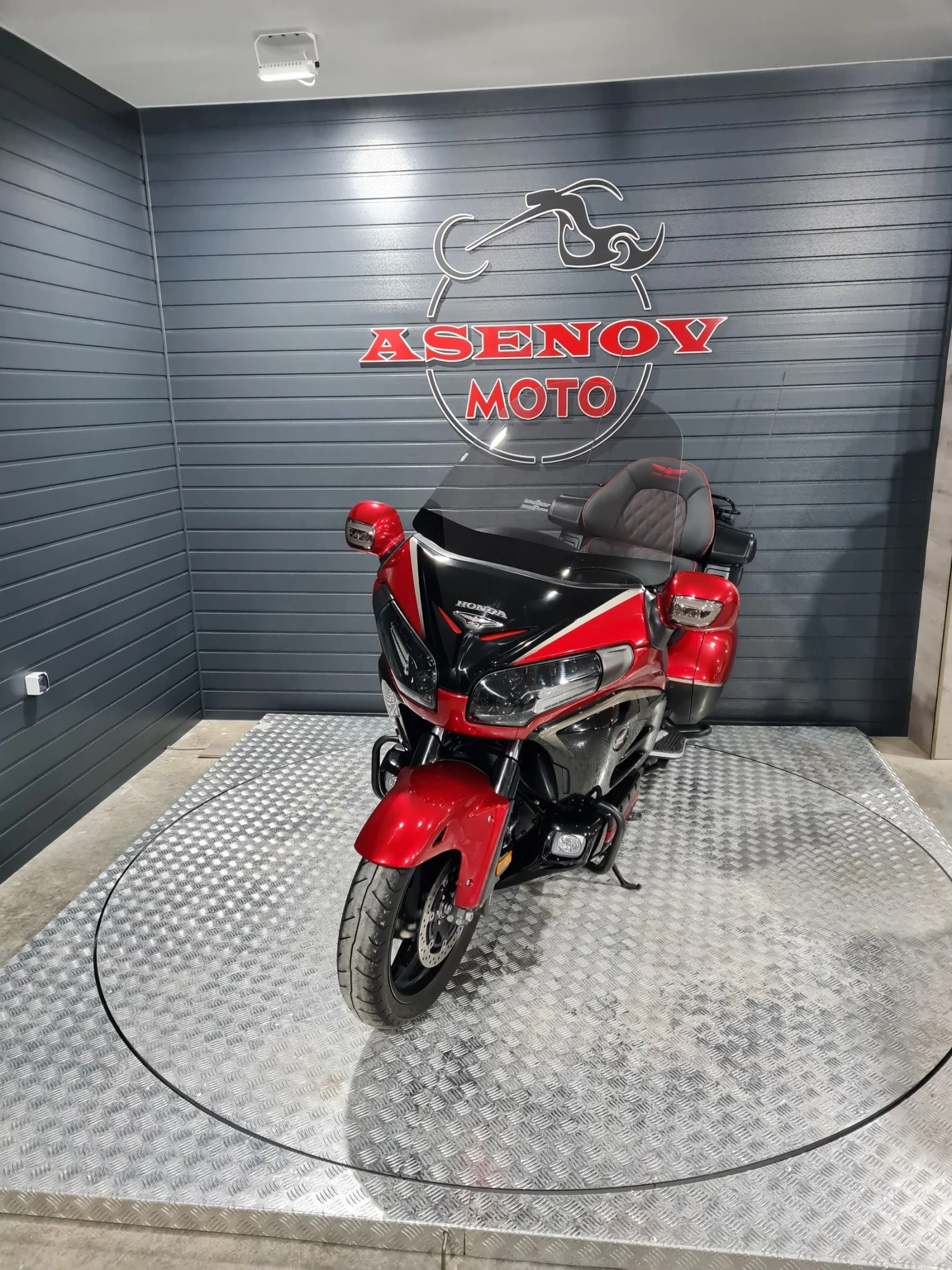 Honda Gold Wing 40 TH ANIVERSARY MODEL | Mobile.bg   16