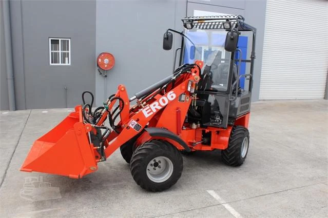 Мини челни товарачи Kubota EVERUN ER-406 - изображение 3