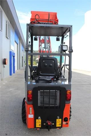 Мини челни товарачи Kubota EVERUN ER-406 - изображение 5