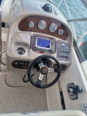 Моторна яхта Chaparral 276 ДИЗЕЛ КЛИМАТИК АГРЕГАТ, снимка 8