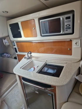Моторна яхта Chaparral 276 ДИЗЕЛ КЛИМАТИК АГРЕГАТ, снимка 10