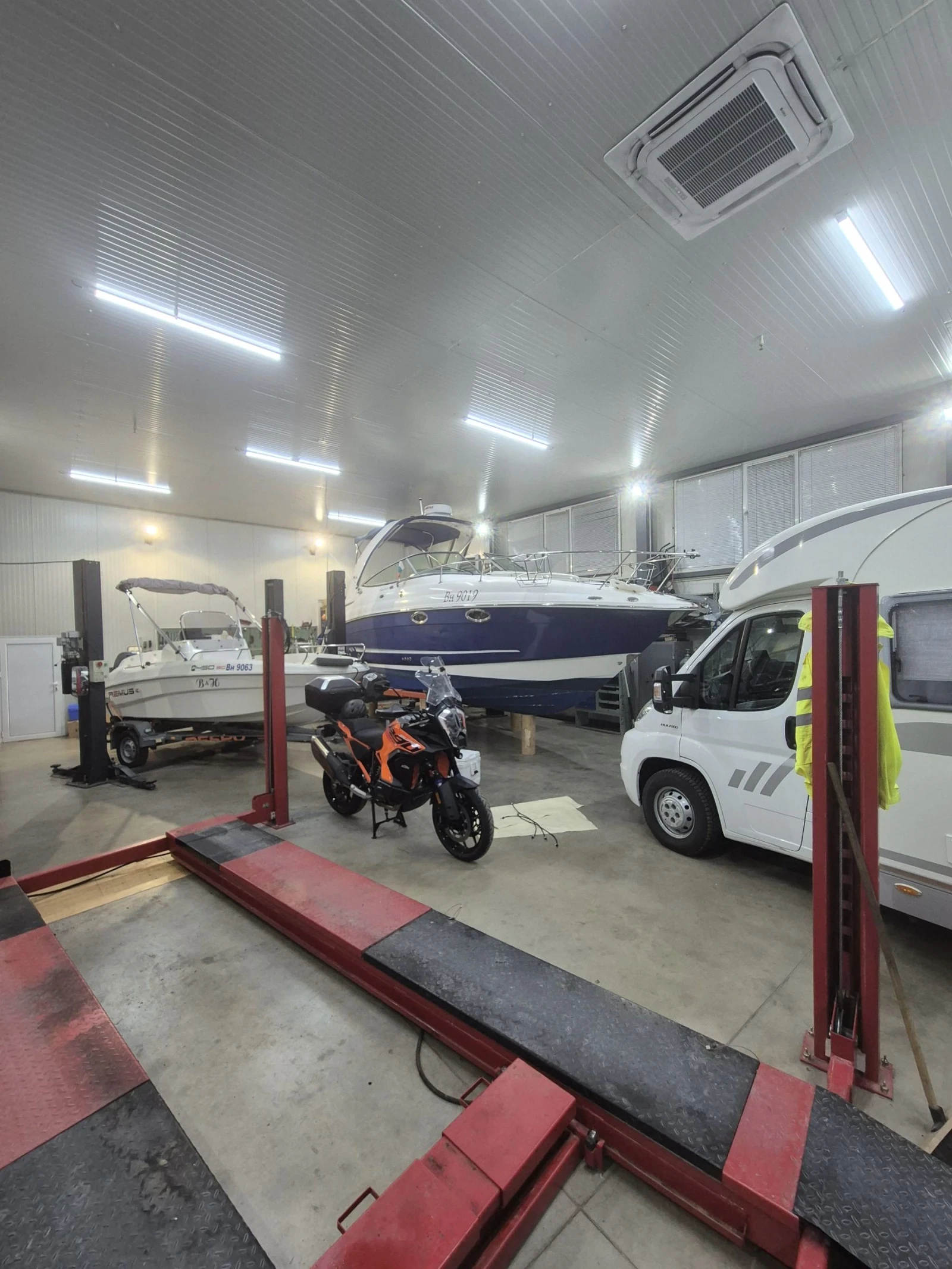   Chaparral 276    | Mobile.bg   12